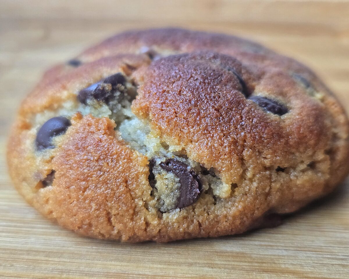 A hush bake: almond-flour cookie with a golden caramelised crust.